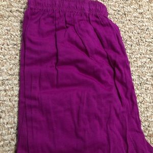 Never worn leggings - flexible fits M/L